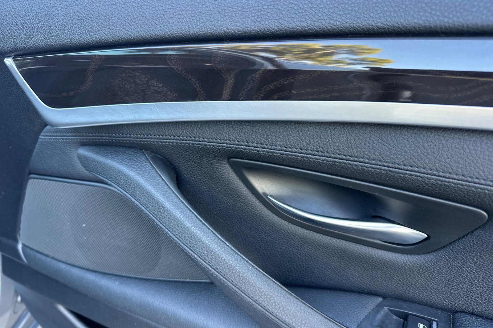 Used 2014 BMW 528i Sedan RWD image 21