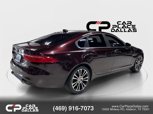 Used 2017 Jaguar XF Prestige AWD/4WD image 15