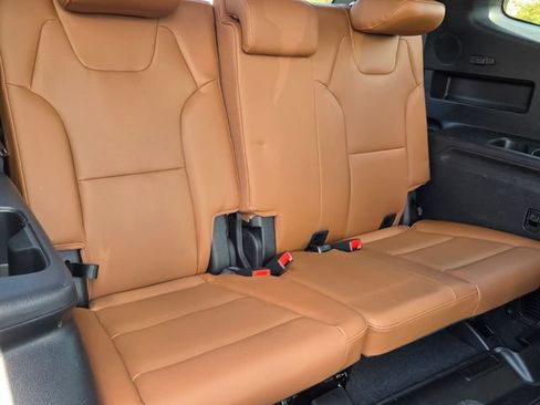 Used 2024 Kia Telluride SX Prestige X-Pro AWD/4WD image 18