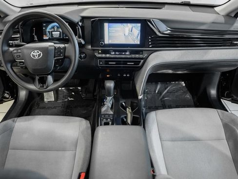 Used 2025 Toyota Camry LE FWD image 16