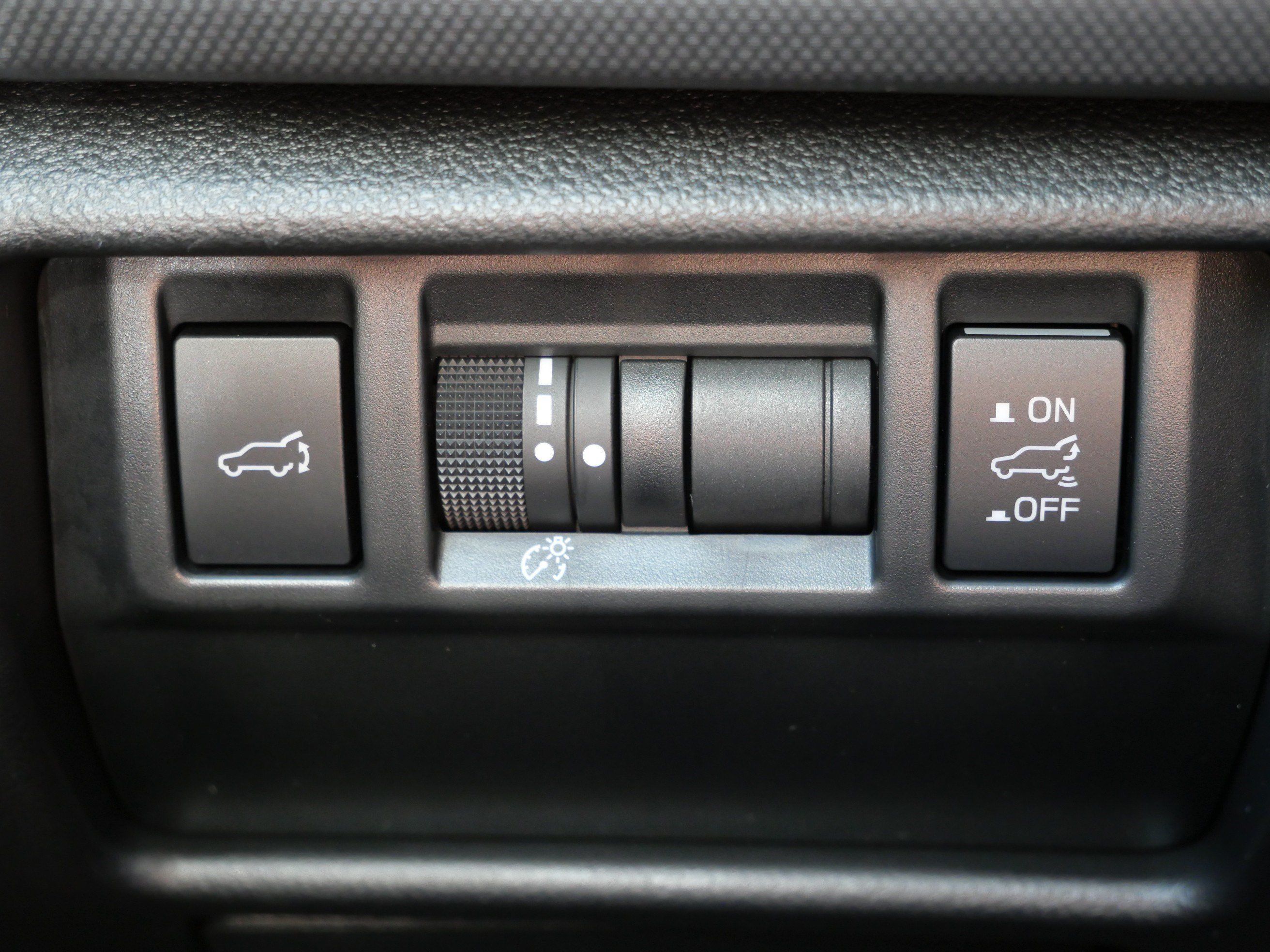 Used 2025 Subaru Forester Limited AWD/4WD image 26