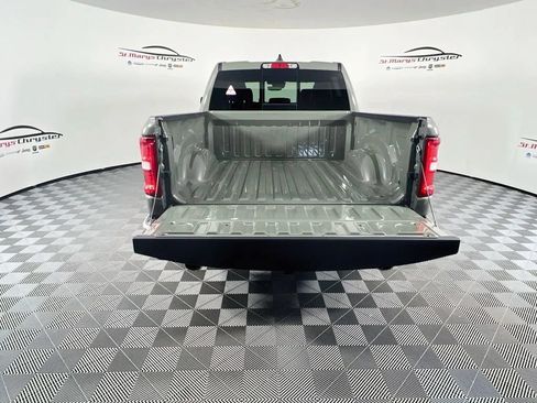 Used 2026 RAM 1500 Laramie AWD/4WD image 27
