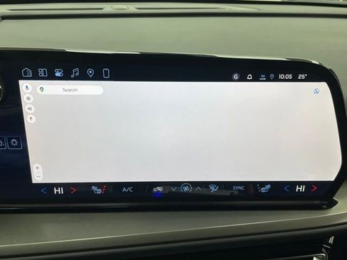 New 2026 Chevrolet Traverse LT image 4