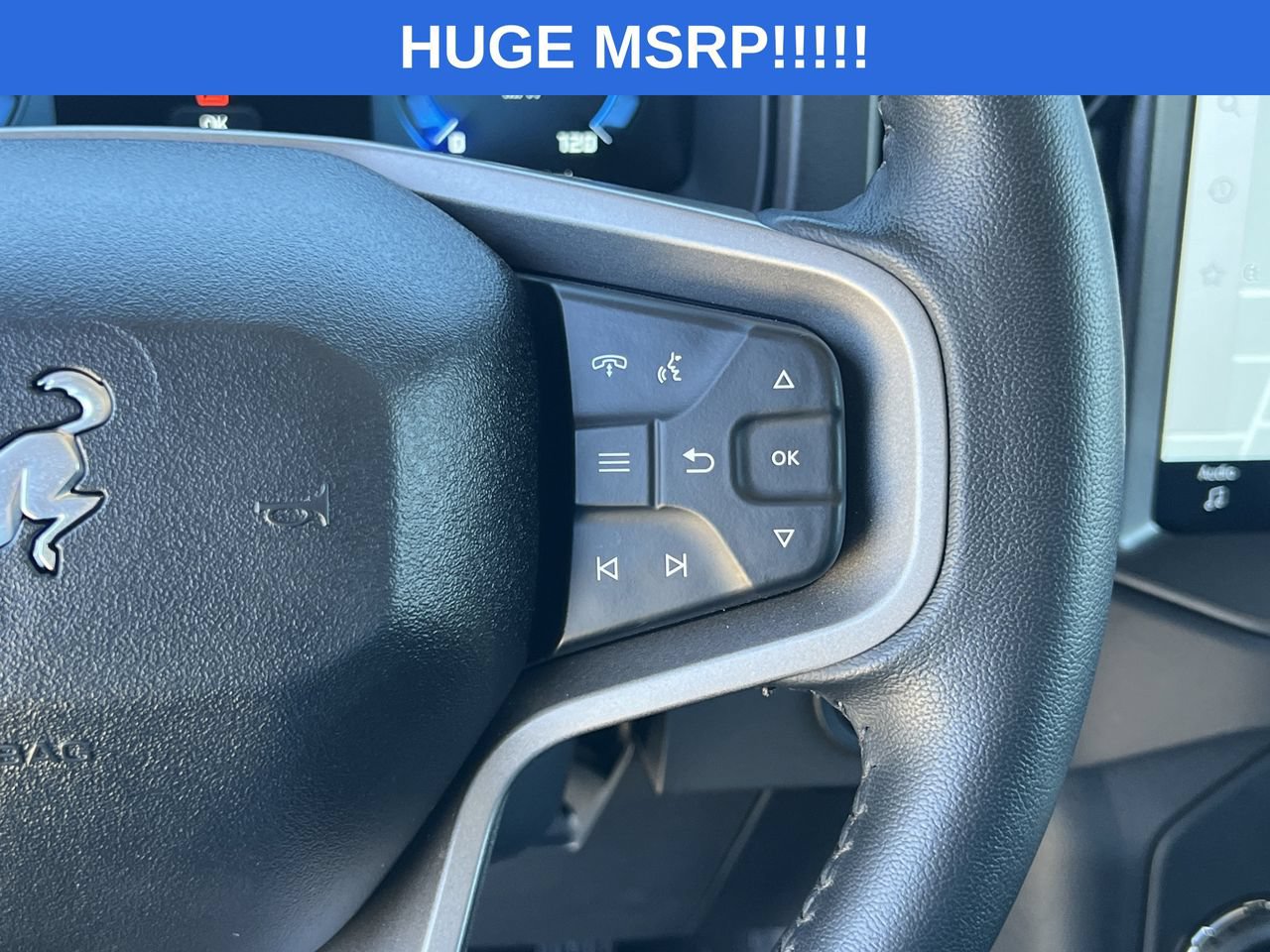 Used 2025 Ford Bronco Badlands w/ Sasquatch Package AWD/4WD image 14