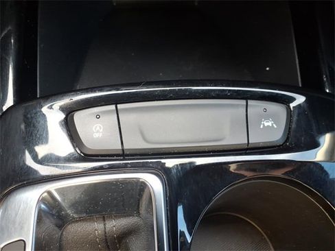 Used 2025 Chevrolet Trax ACTIV w/ Driver Confidence Package image 29