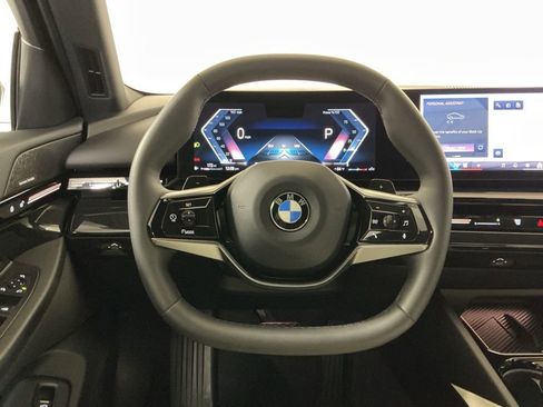 Certified 2024 BMW 530i w/ Premium Package RWD image 16