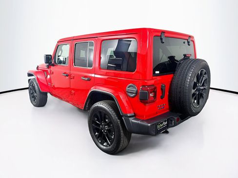 Used 2025 Jeep Wrangler Sahara w/ Safety Group image 5