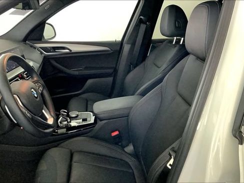 Certified 2024 BMW X3 sDrive30i w/ Convenience Package RWD image 11