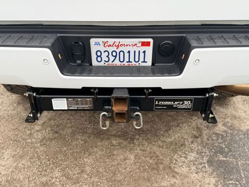 Used 2015 GMC Sierra 2500 Denali w/ Duramax Plus Package image 21