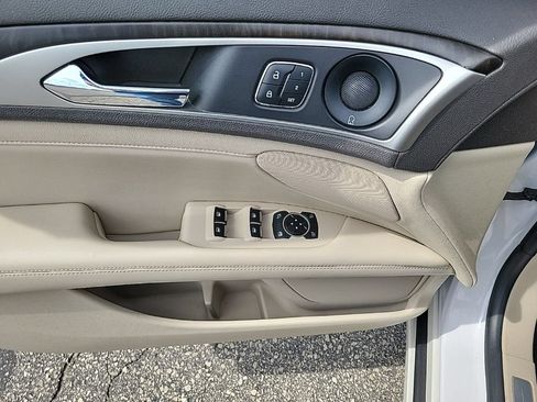 Used 2020 Lincoln MKZ Reserve w/ Elements Package FWD image 10