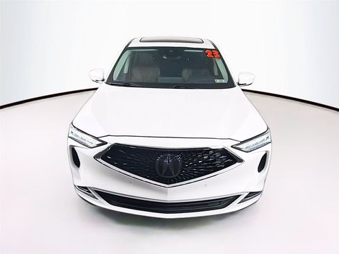Used 2023 Acura MDX SH-AWD w/ Technology Package image 13
