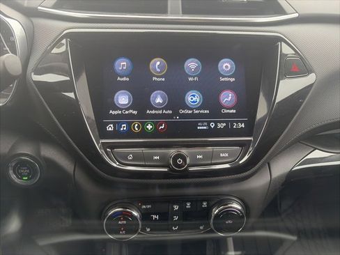 Used 2023 Chevrolet TrailBlazer LT w/ Convenience Package image 11