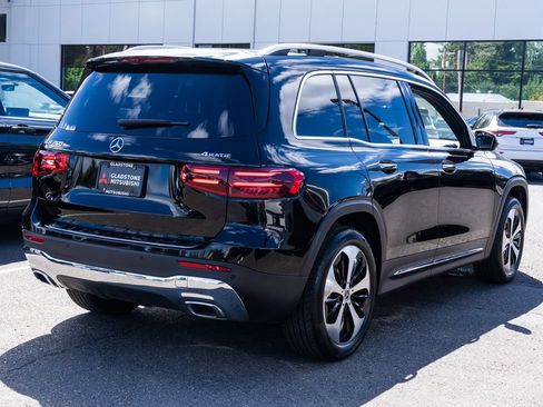 Used 2025 Mercedes-Benz GLB 250 4MATIC image 6
