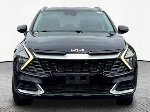 Used 2023 Kia Sportage EX AWD/4WD image 2