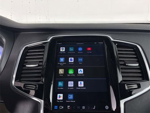 Used 2024 Volvo XC90 B6 Plus image 24