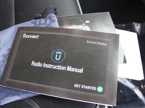 Used 2019 RAM 1500 Laramie w/ Sport Appearance Package image 18