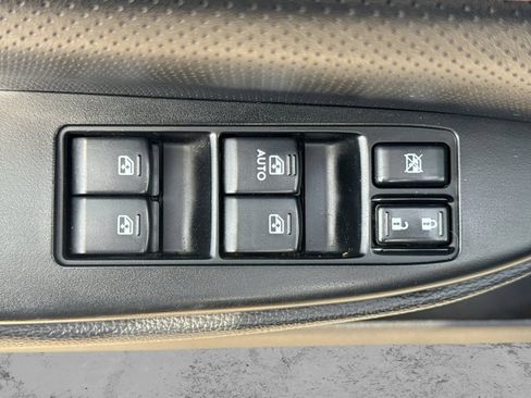 Used 2014 Subaru Outback 3.6R Limited w/ Moonroof Package AWD/4WD image 19