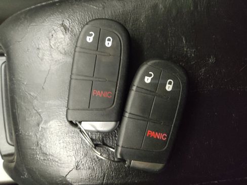 Used 2020 Dodge Journey SE w/ SE Popular Equipment Group image 32