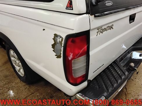 Used 1999 Nissan Frontier XE image 18