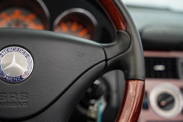 Used 2003 Mercedes-Benz SLK 320 image 45