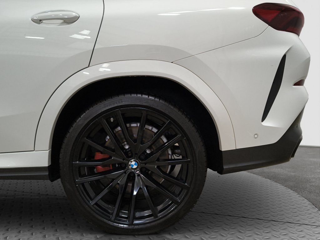 Used 2021 BMW X6 M50i AWD/4WD image 24