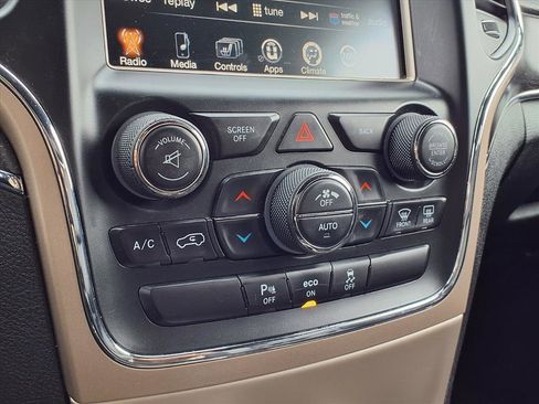 Used 2014 Jeep Grand Cherokee Limited image 13