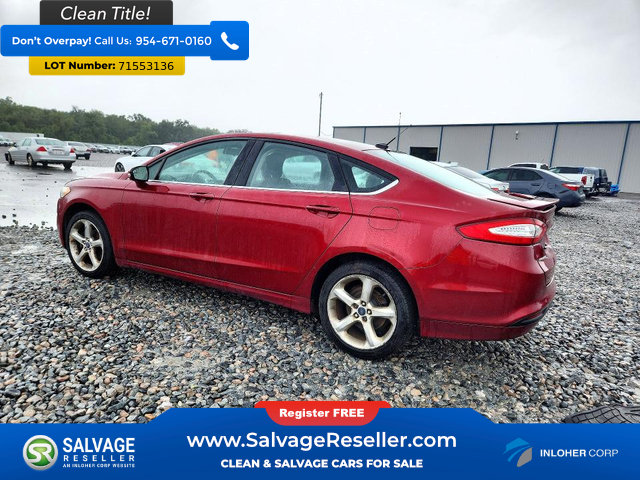 Used 2014 Ford Fusion SE FWD image 3