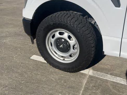 Used 2022 Ford F150 XL w/ Equipment Group 101A High image 8