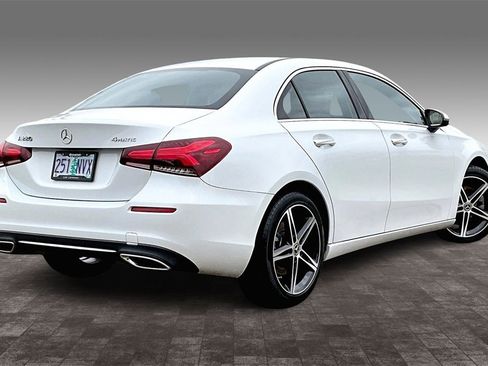 Used 2019 Mercedes-Benz A 220 4MATIC image 14