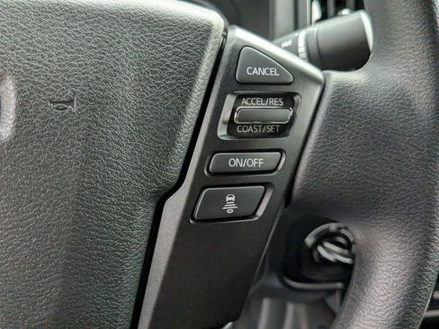 New 2026 Nissan Frontier SV w/ Tow Package image 17