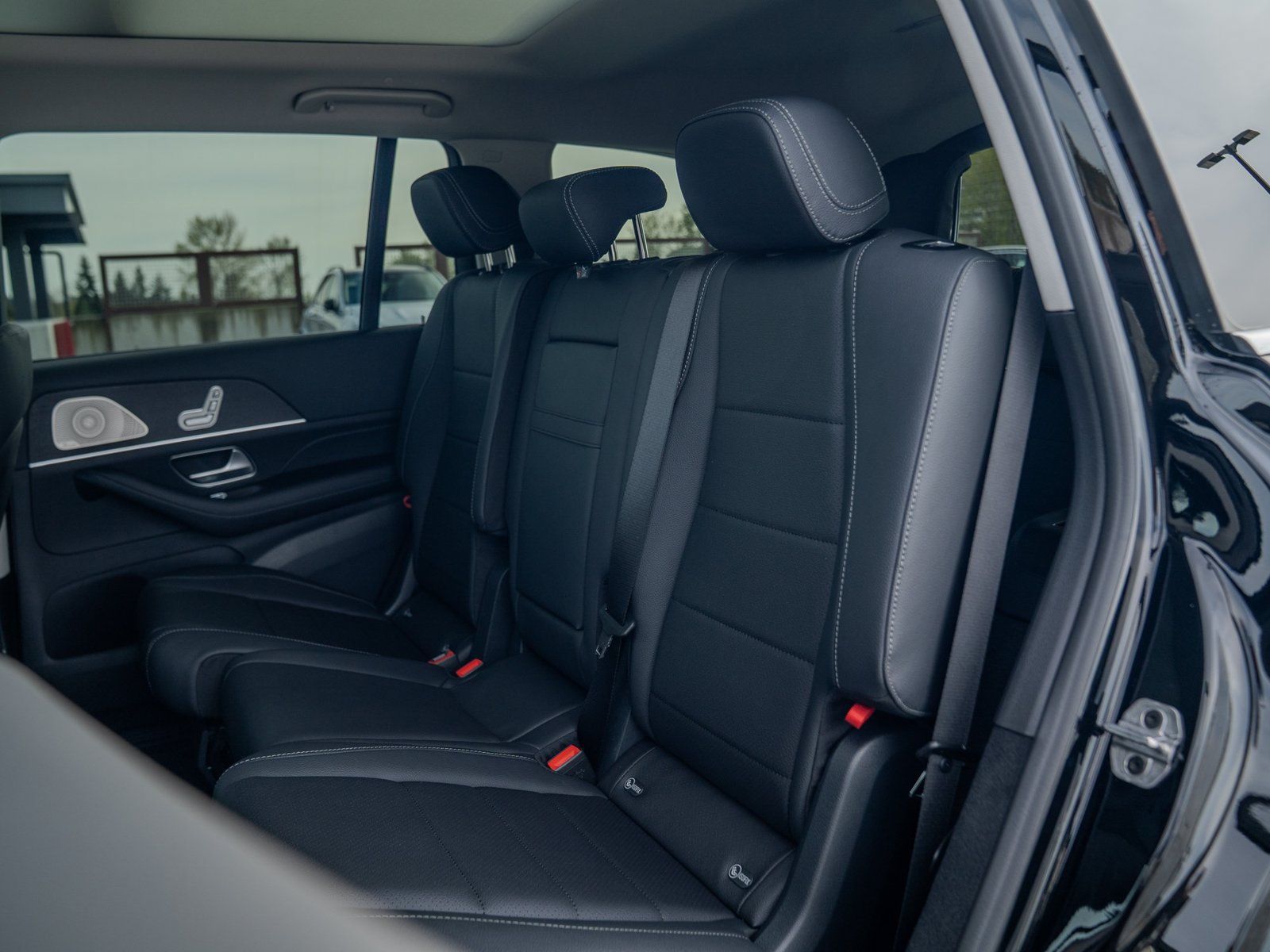 Certified 2026 Mercedes-Benz GLS 450 4MATIC image 19