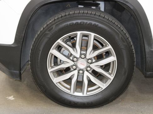 Used 2019 GMC Acadia SLE FWD image 52