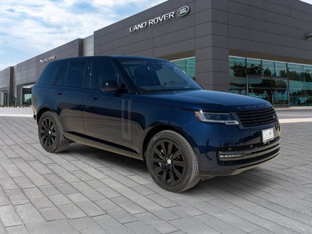 Used 2023 Land Rover Range Rover SE AWD/4WD image 7