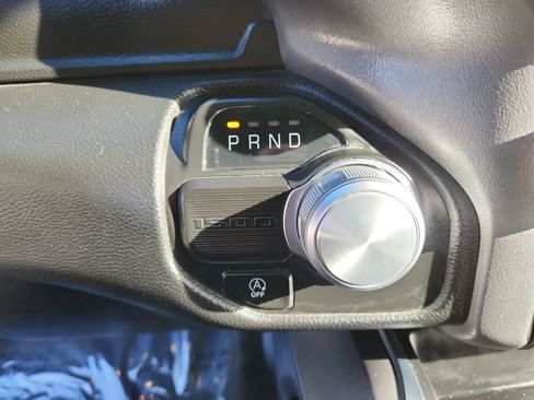 Certified 2024 RAM 1500 Laramie image 21