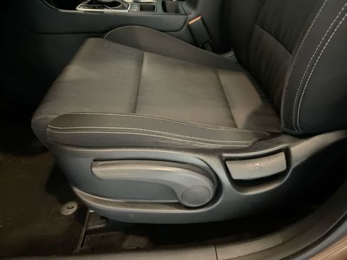 Used 2017 Kia Sportage LX image 12