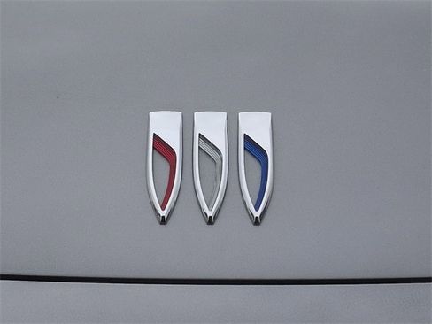 New 2026 Buick Enclave Preferred w/ Power Package image 29