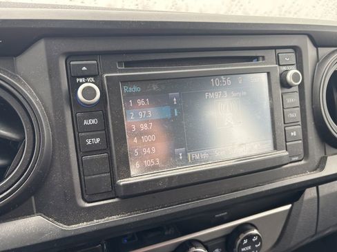 Used 2017 Toyota Tacoma SR image 22