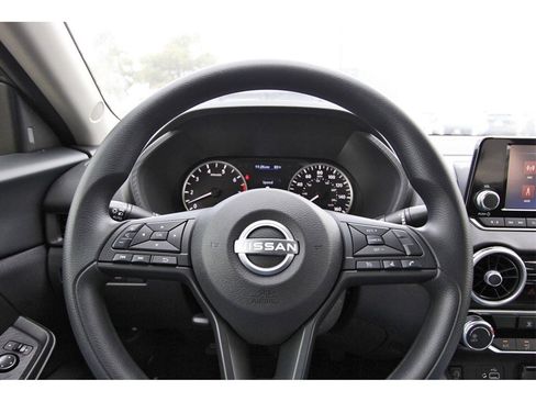New 2025 Nissan Sentra S image 11