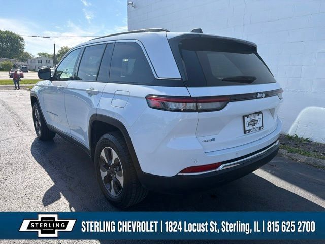 Used 2024 Jeep Grand Cherokee Limited 4xe AWD/4WD image 5