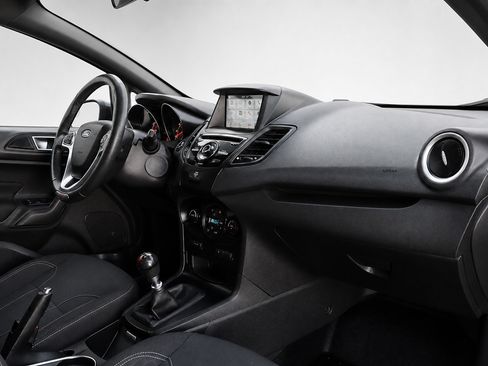 Used 2019 Ford Fiesta ST FWD image 22