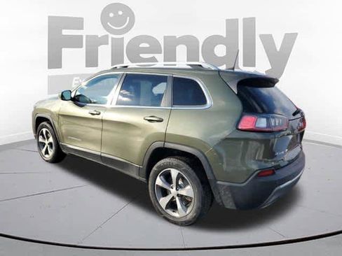 Used 2019 Jeep Cherokee Limited w/ Luxury Group image 3