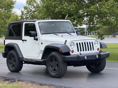 Used 2012 Jeep Wrangler Sport AWD/4WD image 8