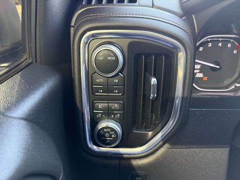 Used 2020 GMC Sierra 1500 AT4 image 14