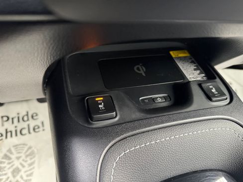 Used 2024 Toyota Corolla XSE image 4