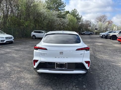 Certified 2024 Buick Envista Sport Touring w/ Convenience I Package image 6