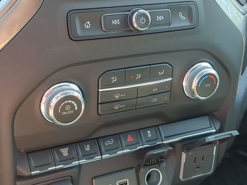 New 2025 GMC Sierra 2500 Pro image 31