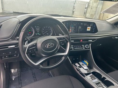 Certified 2023 Hyundai Sonata SEL image 17