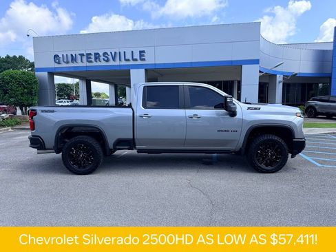 Used 2025 Chevrolet Silverado 2500 LT w/ Trail Boss Package AWD/4WD image 4