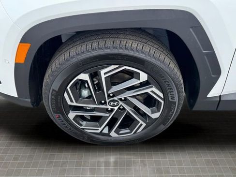 New 2026 Hyundai Tucson Limited image 15