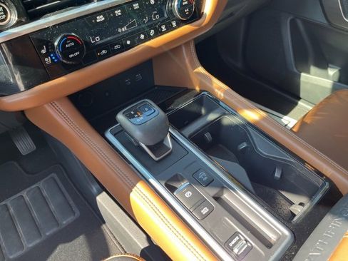 Used 2022 Nissan Pathfinder Platinum w/ Cargo Package image 28